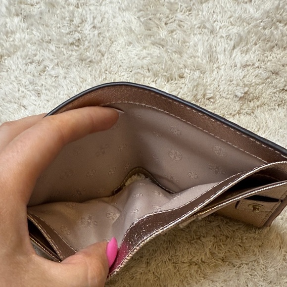 Tory Burch Emerson Mini Rose Gold Wallet - Picture 13 of 13